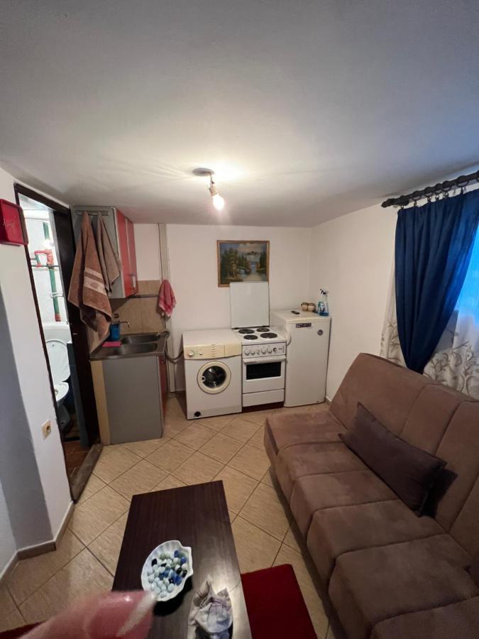 A & A Apartman Podgorica Exteriör bild